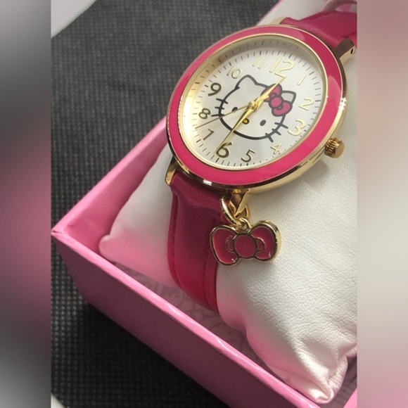 Hello Kitty pink strap gold trim pink charm watch with hello kitty logo face - Picture 8 of 13